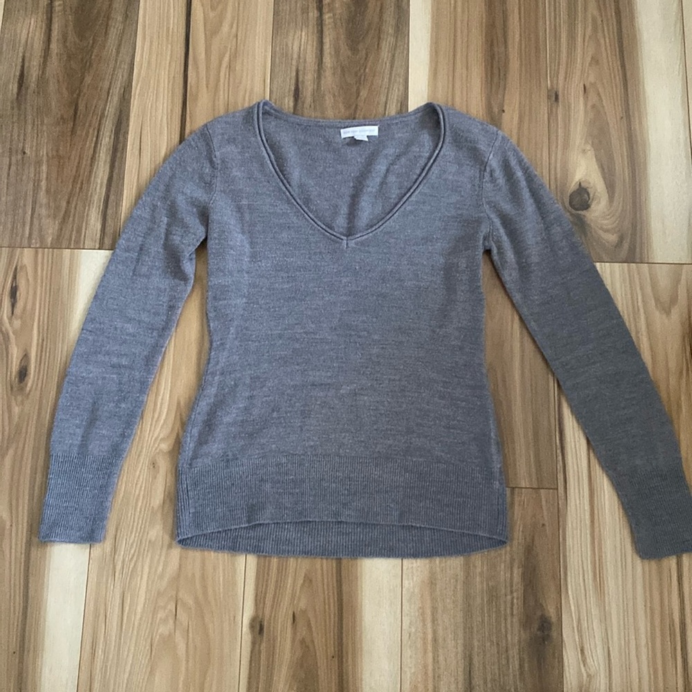 EUC New York & company sweater